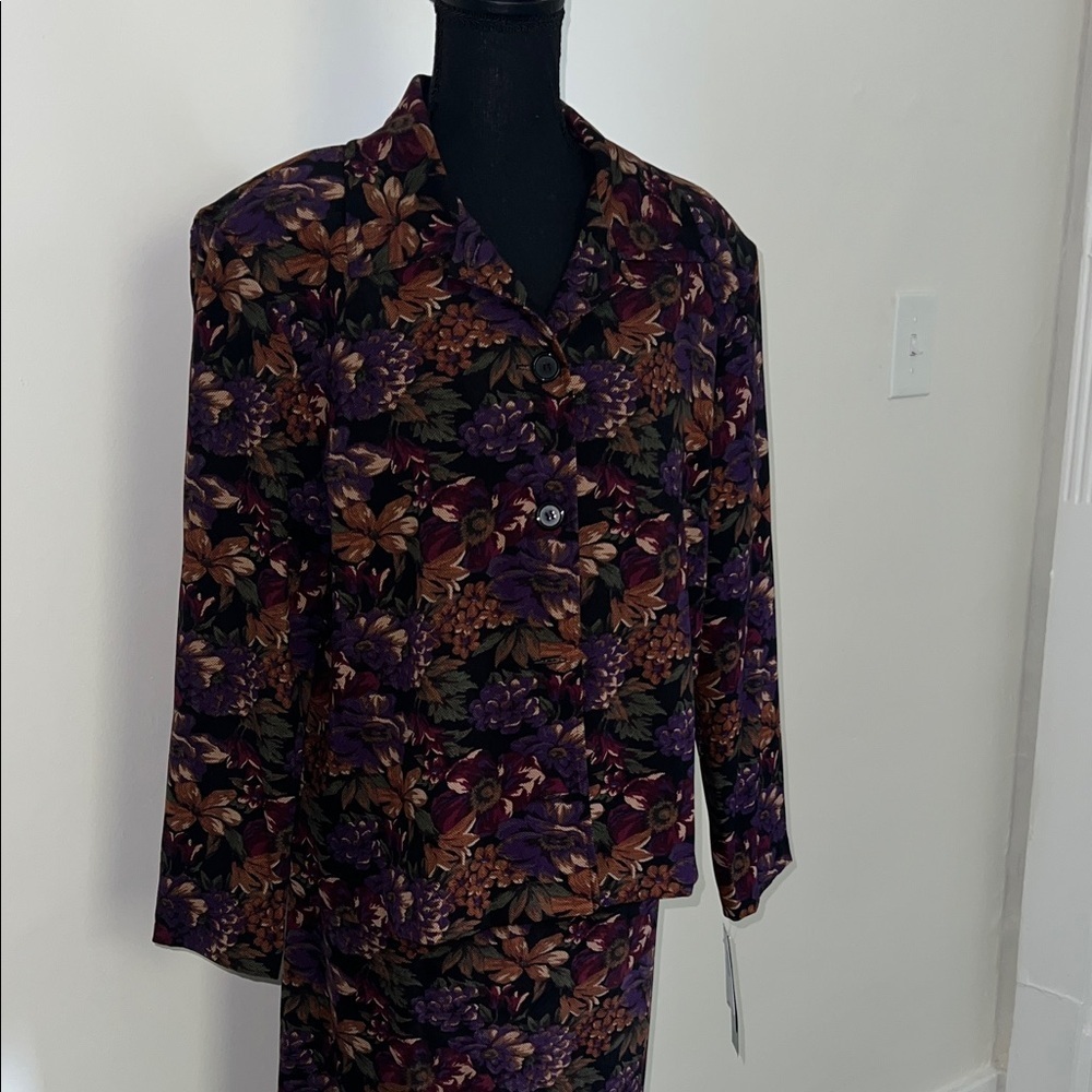 Briggs New York Purple and Brown Floral Jacket & Skirt Coord Set - Picture 2 of 10